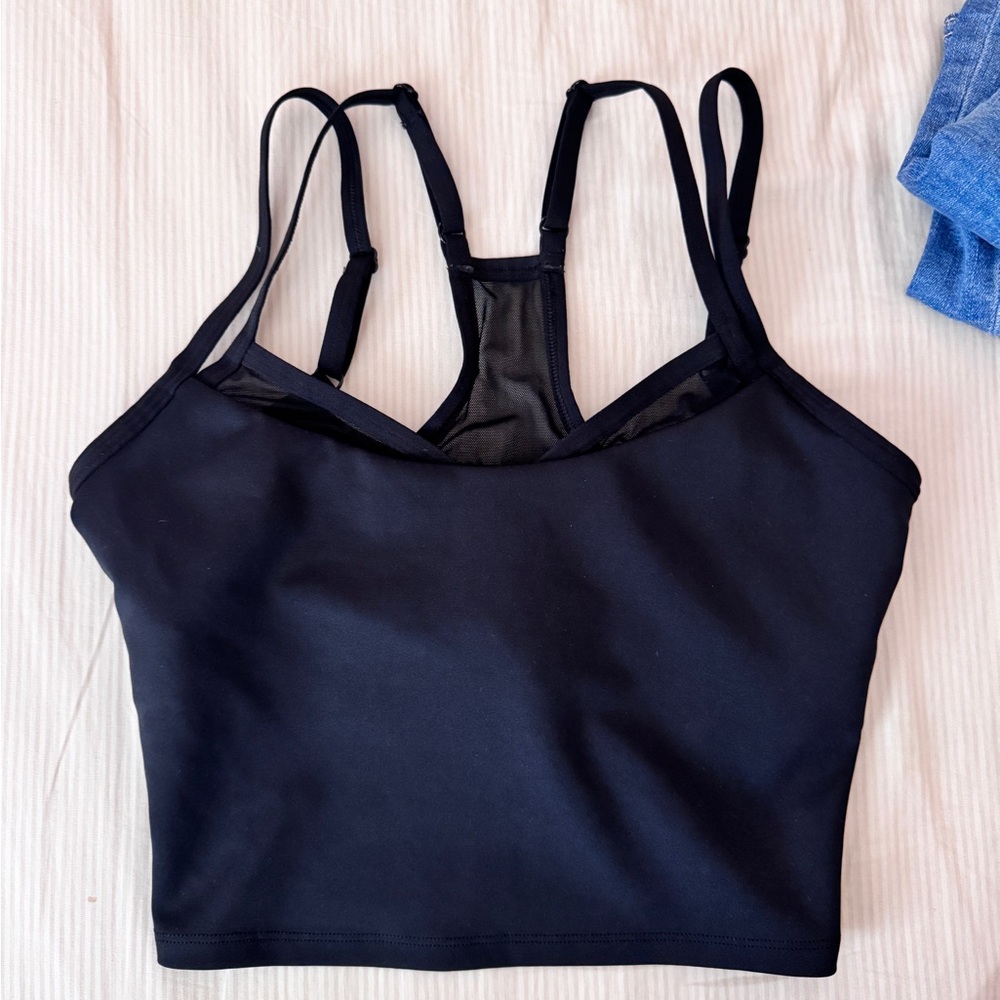 ALO Yoga Black Sports Bra with Racerback Design